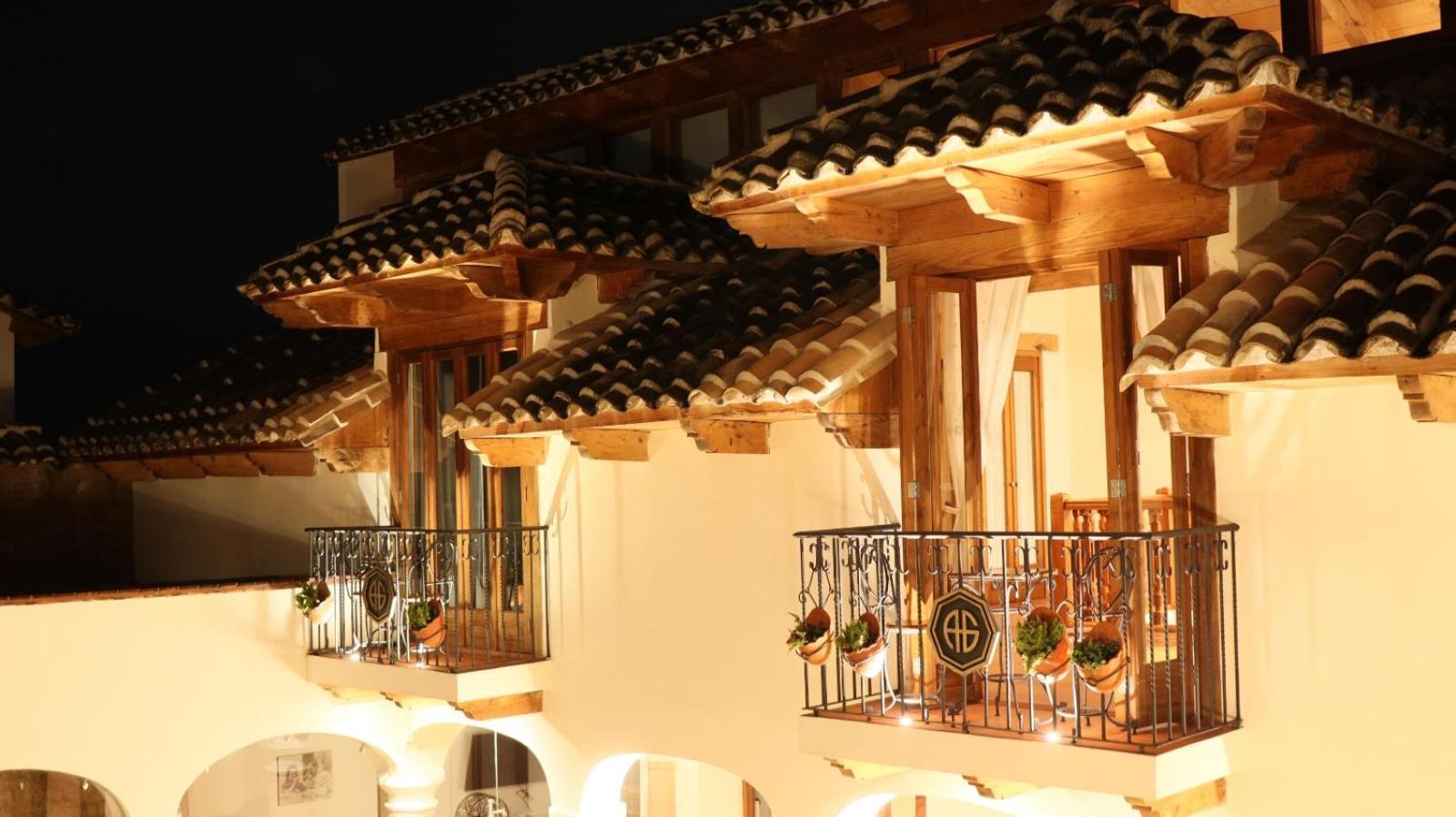 Hotel Casa De Familia De San Cristobal Сан-Крістобаль-де-лас-Касас Екстер'єр фото
