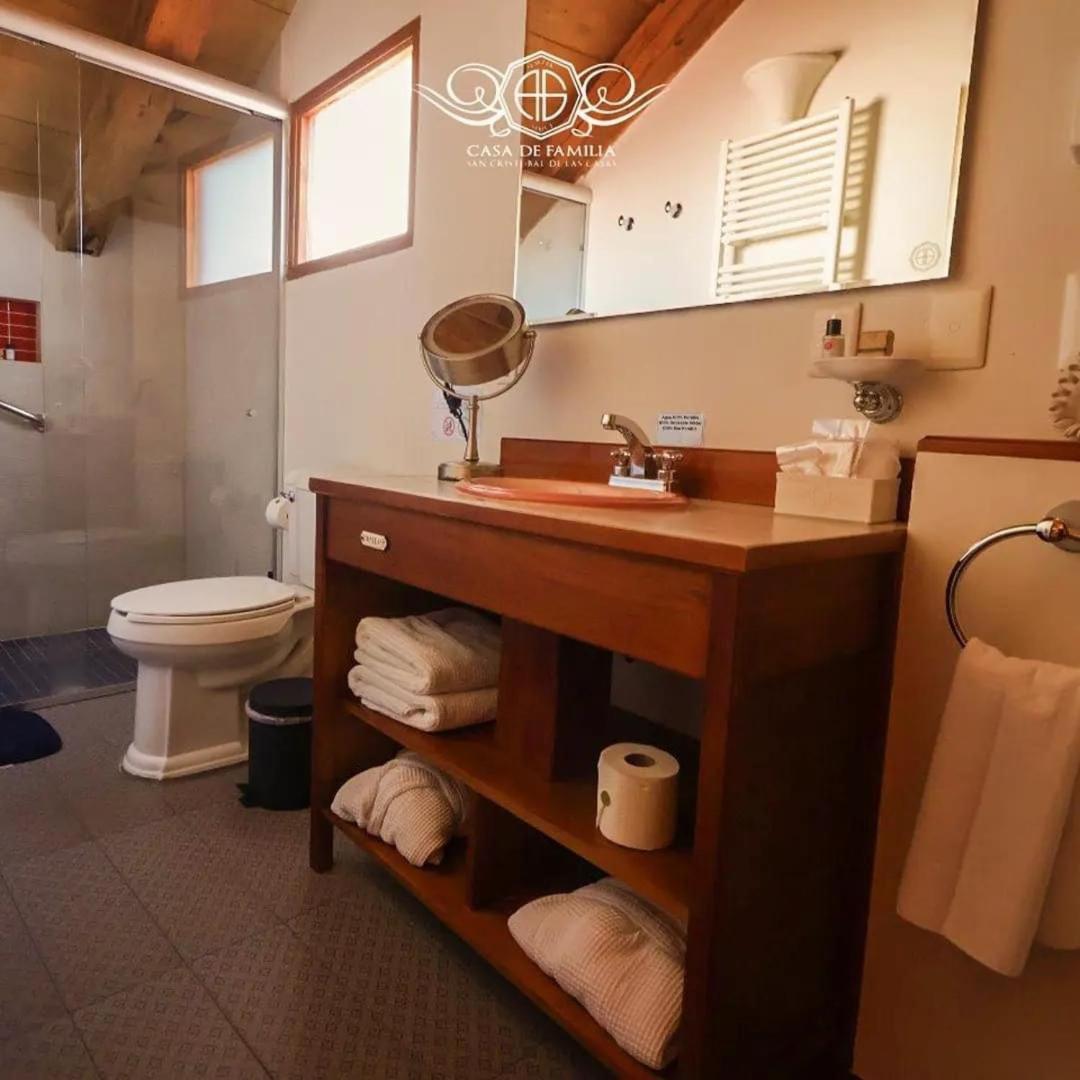 Hotel Casa De Familia De San Cristobal Сан-Крістобаль-де-лас-Касас Екстер'єр фото